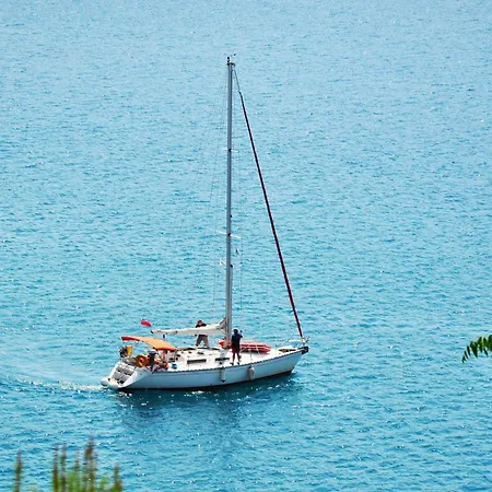 Beautiful Naxos Triple 150m From St George Naxos City