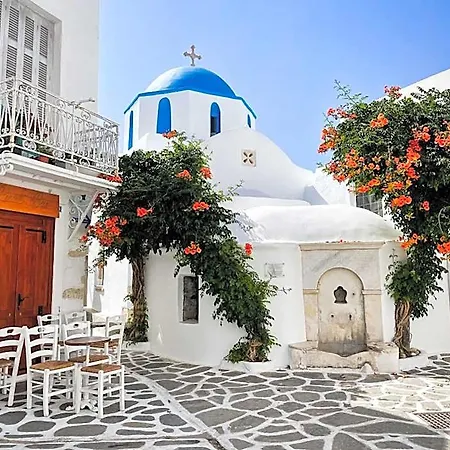 Apartment Beautiful Naxos Triple 150m From St George Naxos City