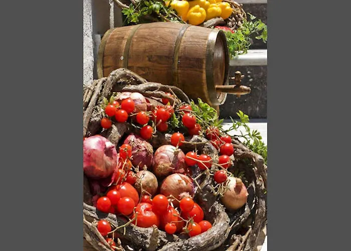 Beautiful Naxos Triple 150m From St George * Naxos City